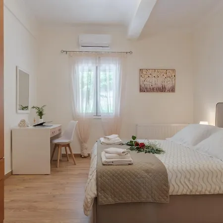 Apartment Piniata