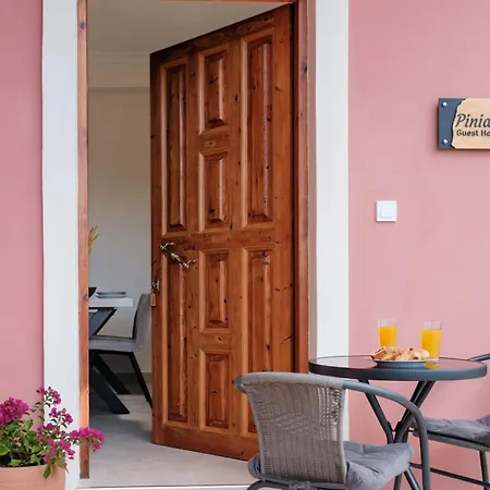 Piniata 아파트 Kanálion